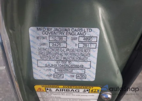 1999 Jaguar Xj8 from USA, damaged, VIN SAJHX1046XC858848